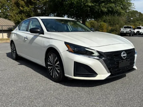 More photos of 2025 Nissan Altima 2.5 SV at Nissan Of Cumming, GA
