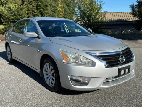 More photos of 2014 Nissan Altima 2.5 S at Nissan Of Cumming, GA