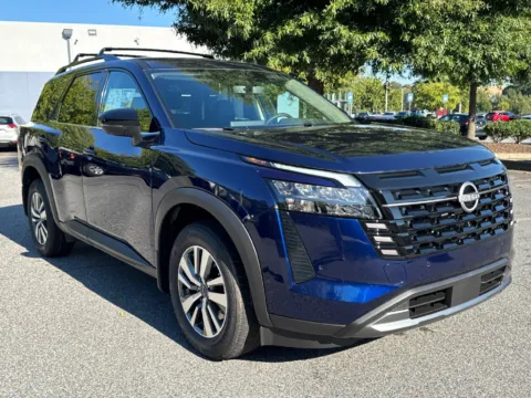 More photos of 2026 Nissan Pathfinder SL at Nissan Of Cumming, GA