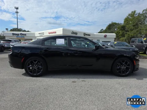 More photos of 2022 Dodge Charger SXT at Step One Chrysler Dodge Jeep Ram Fiat Crestview, FL