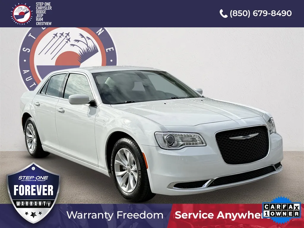 White 2022 Chrysler 300 Touring for sale in Crestview, FL