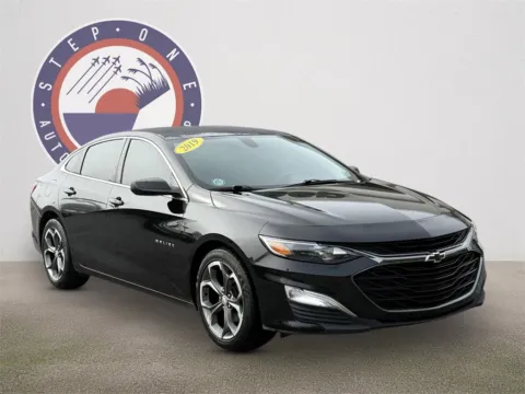 Black 2019 Chevrolet Malibu RS for sale in Crestview, FL