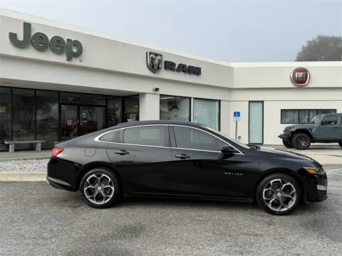 More photos of 2019 Chevrolet Malibu RS at Step One Chrysler Dodge Jeep Ram Fiat Crestview, FL