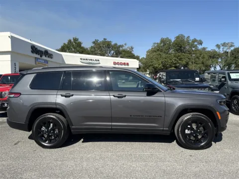 More photos of 2025 Jeep Grand Cherokee L Altitude X at Step One Chrysler Dodge Jeep Ram Fiat Crestview, FL