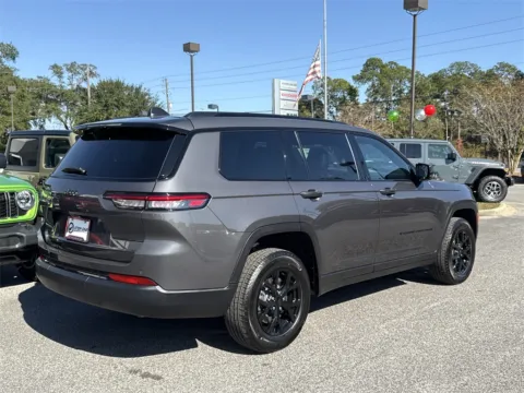 More photos of 2025 Jeep Grand Cherokee L Altitude X at Step One Chrysler Dodge Jeep Ram Fiat Crestview, FL