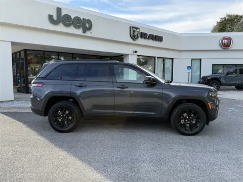 More photos of 2025 Jeep Grand Cherokee Altitude X at Step One Chrysler Dodge Jeep Ram Fiat Crestview, FL