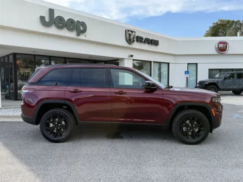 More photos of 2025 Jeep Grand Cherokee Altitude X at Step One Chrysler Dodge Jeep Ram Fiat Crestview, FL