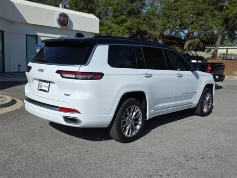 More photos of 2025 Jeep Grand Cherokee L Summit at Step One Chrysler Dodge Jeep Ram Fiat Crestview, FL