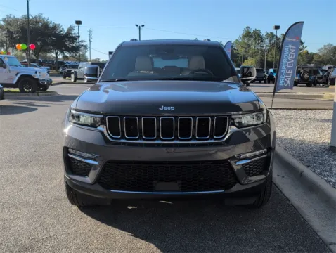 More photos of 2025 Jeep Grand Cherokee Limited at Step One Chrysler Dodge Jeep Ram Fiat Crestview, FL