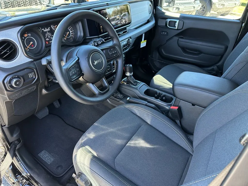 2026 Jeep Wrangler 2-Door Sport - Photo 8