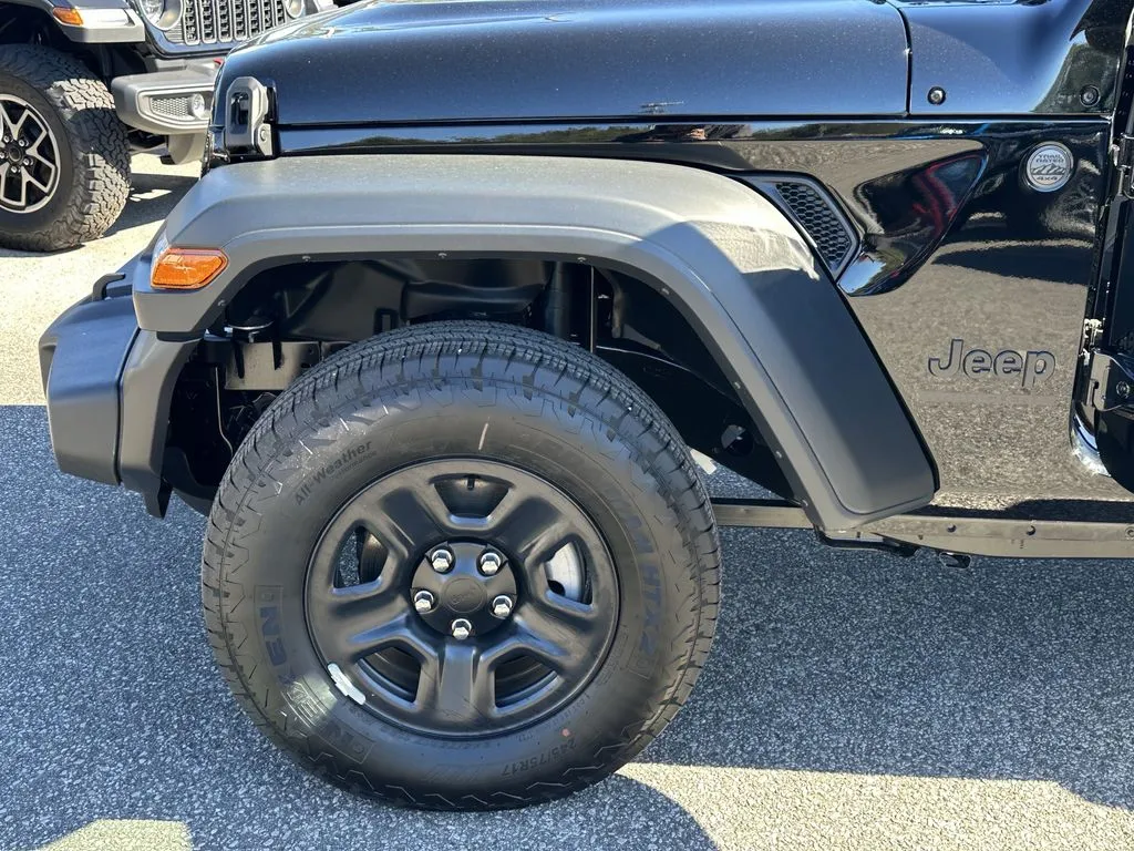 2026 Jeep Wrangler 2-Door Sport - Photo 31