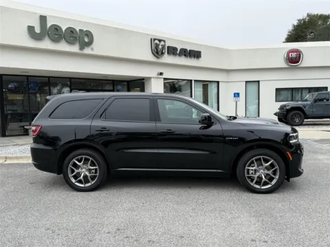 More photos of 2026 Dodge Durango GT HEMI V8 at Step One Chrysler Dodge Jeep Ram Fiat Crestview, FL