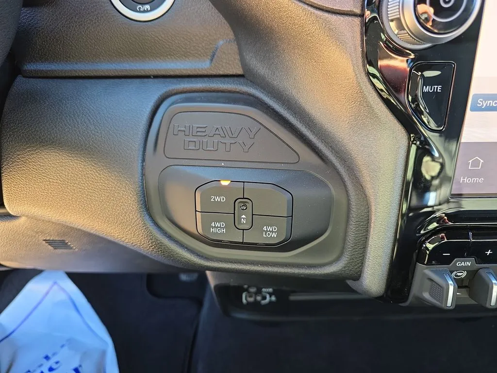 2026 RAM 2500 Tradesman - Photo 25