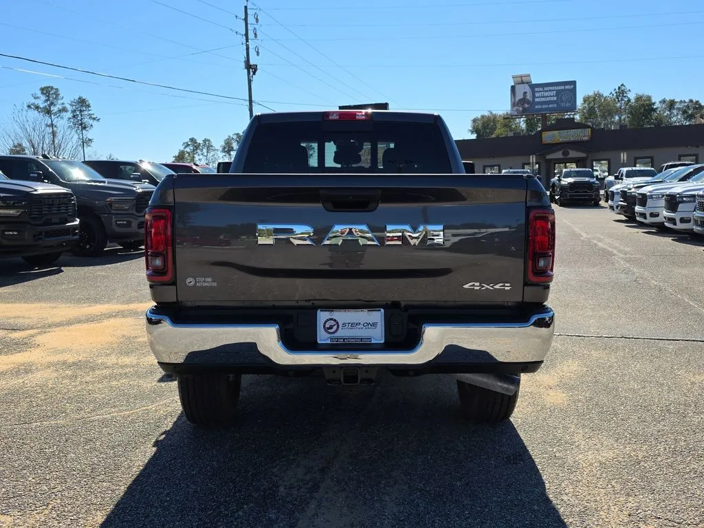 2026 RAM 2500 Tradesman - Photo 6