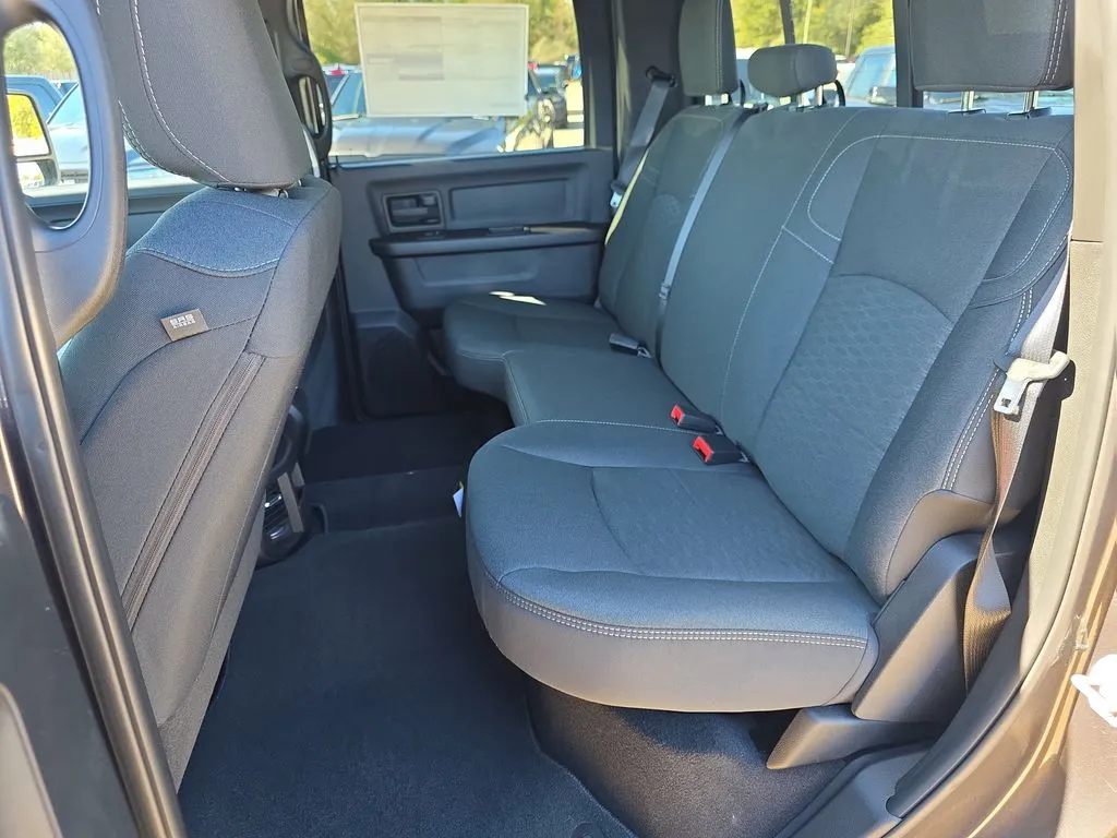 2026 RAM 2500 Tradesman - Photo 32