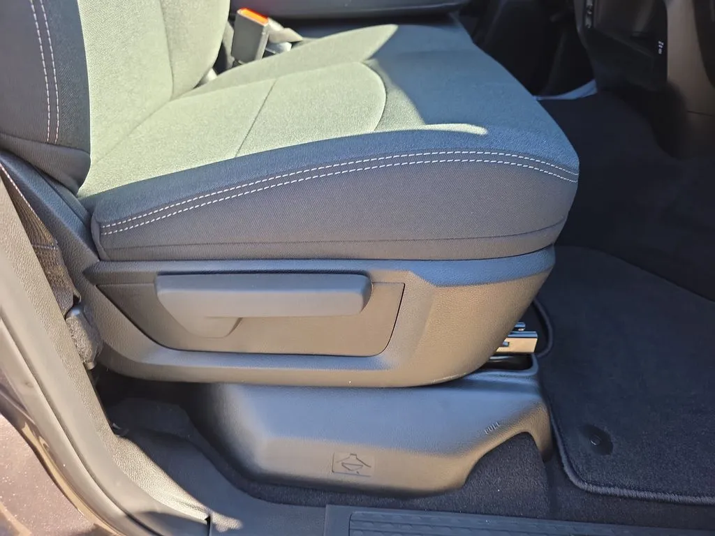 2026 RAM 2500 Tradesman - Photo 36