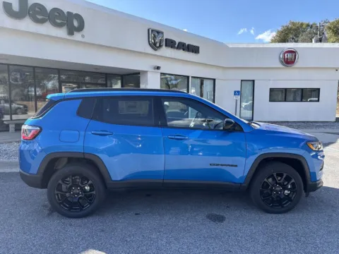 More photos of 2026 Jeep Compass Latitude at Step One Chrysler Dodge Jeep Ram Fiat Crestview, FL