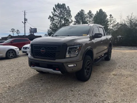 More photos of 2021 Nissan Titan PRO-4X at Step One Chrysler Dodge Jeep Ram Fiat Crestview, FL