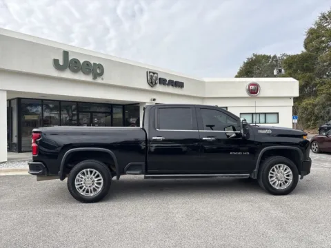 More photos of 2023 Chevrolet Silverado 2500HD High Country at Step One Chrysler Dodge Jeep Ram Fiat Crestview, FL