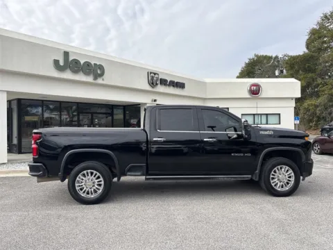 More photos of 2023 Chevrolet Silverado 2500HD High Country at Step One Chrysler Dodge Jeep Ram Fiat Crestview, FL