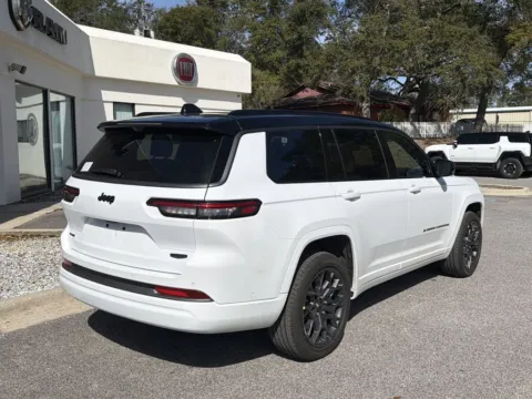 More photos of 2026 Jeep Grand Cherokee L Summit at Step One Chrysler Dodge Jeep Ram Fiat Crestview, FL