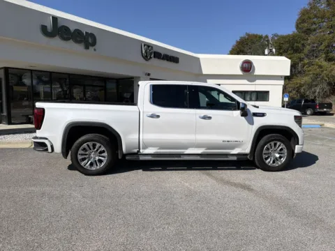 More photos of 2025 GMC Sierra 1500 Denali at Step One Chrysler Dodge Jeep Ram Fiat Crestview, FL