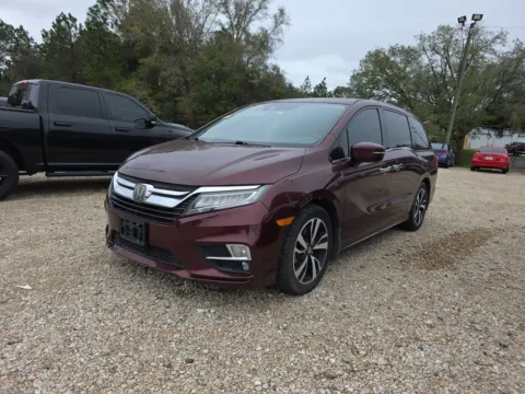 More photos of 2018 Honda Odyssey Elite at Step One Chrysler Dodge Jeep Ram Fiat Crestview, FL