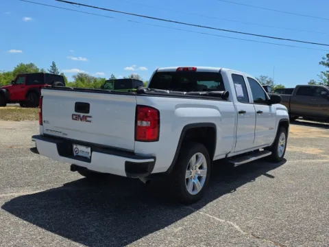 More photos of 2019 GMC Sierra 1500 Limited at Step One Chrysler Dodge Jeep Ram Fiat Crestview, FL