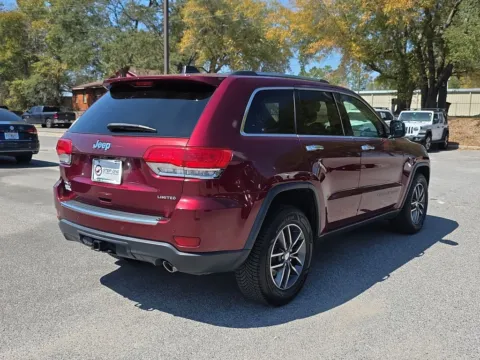 More photos of 2017 Jeep Grand Cherokee Limited at Step One Chrysler Dodge Jeep Ram Fiat Crestview, FL