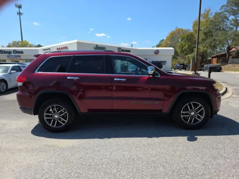 More photos of 2017 Jeep Grand Cherokee Limited at Step One Chrysler Dodge Jeep Ram Fiat Crestview, FL