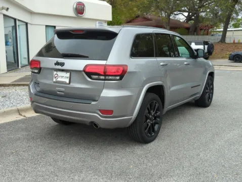More photos of 2019 Jeep Grand Cherokee Altitude at Step One Chrysler Dodge Jeep Ram Fiat Crestview, FL