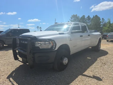 More photos of 2022 Ram 3500 Tradesman at Step One Chrysler Dodge Jeep Ram Fiat Crestview, FL