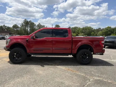 More photos of 2022 Ford F-150 Lariat at Step One Chrysler Dodge Jeep Ram Fiat Crestview, FL