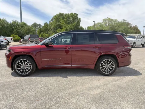 More photos of 2026 Jeep Grand Cherokee L Summit at Step One Chrysler Dodge Jeep Ram Fiat Crestview, FL