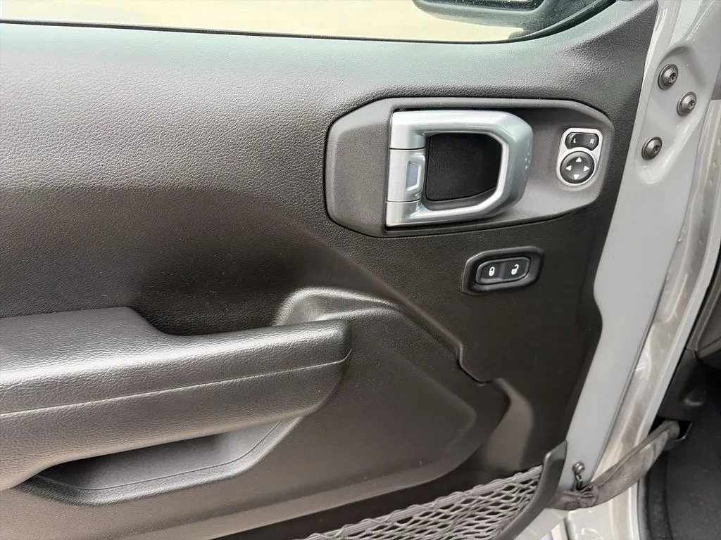 2022 Jeep Wrangler Unlimited Rubicon - Photo 18