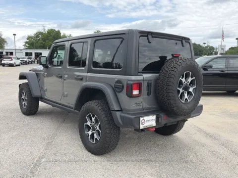 More photos of 2022 Jeep Wrangler Unlimited Rubicon at Step One Chrysler Dodge Jeep Ram Fiat Crestview, FL