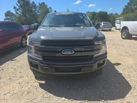More photos of 2020 Ford F-150 Lariat at Step One Chrysler Dodge Jeep Ram Fiat Crestview, FL