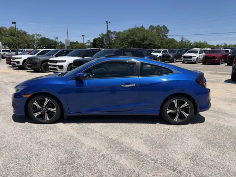 More photos of 2017 Honda Civic Touring at Step One Chrysler Dodge Jeep Ram Fiat Crestview, FL