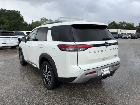 More photos of 2023 Nissan Pathfinder Platinum at Step One Chrysler Dodge Jeep Ram Fiat Crestview, FL
