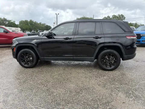 Another view of 2024 Jeep Grand Cherokee Altitude X for sale in Crestview, FL at Step One Chrysler Dodge Jeep Ram Fiat Crestview