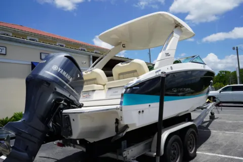 More photos of 2023 Regal LX4 at Longshore Boats Charleston, SC