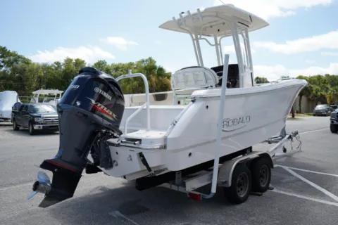 More photos of 2021 Robalo R230 Center Console at Longshore Boats Charleston, SC