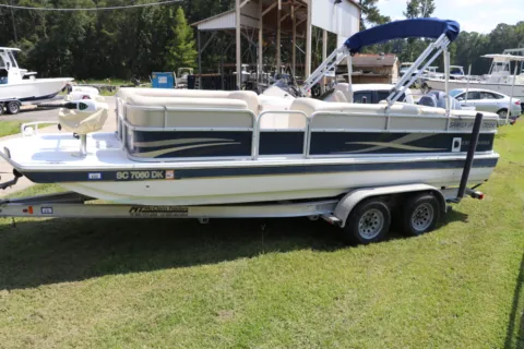More photos of 2014 Hurricane FunDeck 226 at Longshore Boats Bluffton, SC