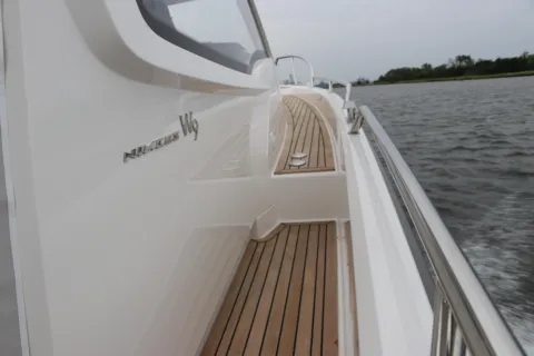 Photos of 2024 Nimbus Weekender 9 for sale in Bluffton, SC at Longshore Boats Bluffton