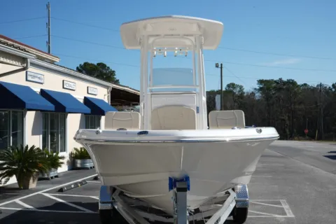 Photos of 2026 Robalo 226 Cayman for sale in Charleston, SC at Longshore Boats Charleston
