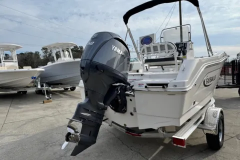 Another view of 2026 Robalo R180 Center Console for sale in Charleston, SC at Longshore Boats Charleston