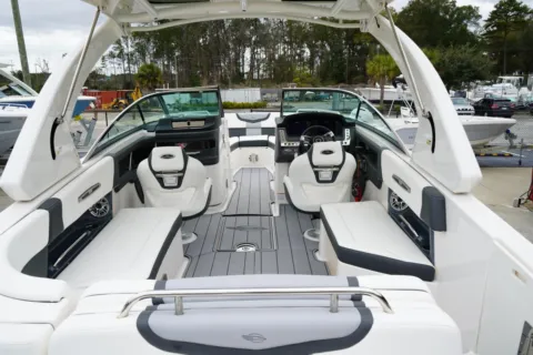 More photos of 2024 Chaparral 287 SSX at Longshore Boats Charleston, SC