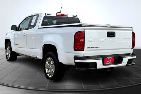 Photos of 2022 Chevrolet Colorado LT for sale in St. Louis, MO at South County Auto Plaza