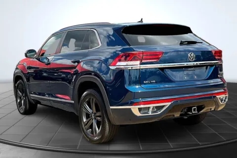 Photos of 2022 Volkswagen Atlas Cross Sport V6 SEL R-Line 4Motion for sale in St. Louis, MO at South County Auto Plaza