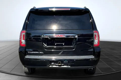 More photos of 2019 GMC Yukon XL Denali at South County Auto Plaza, MO